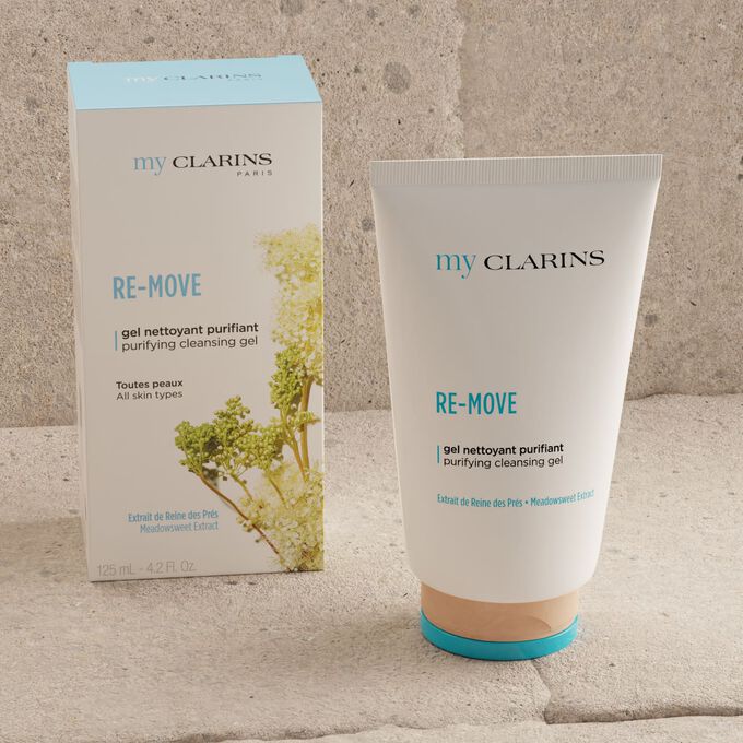 RE-MOVE Purifying Cleaning Gel - Youthful Skin - Foaming
